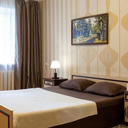 Botanical Garden Area Apartment Kharkiv Exterior photo