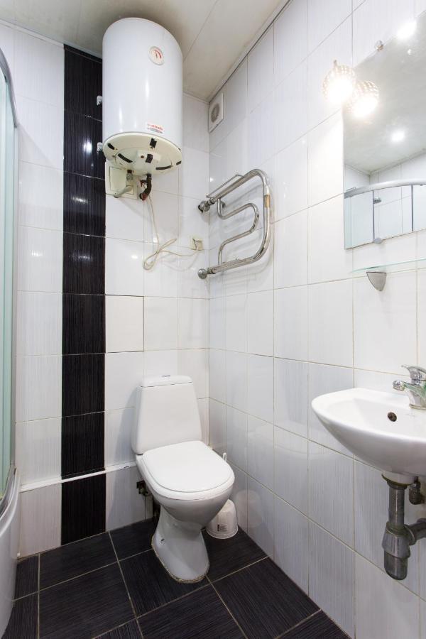 Botanical Garden Area Apartment Kharkiv Exterior photo