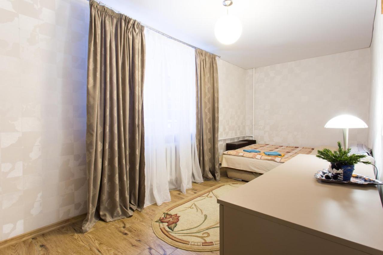 Botanical Garden Area Apartment Kharkiv Exterior photo