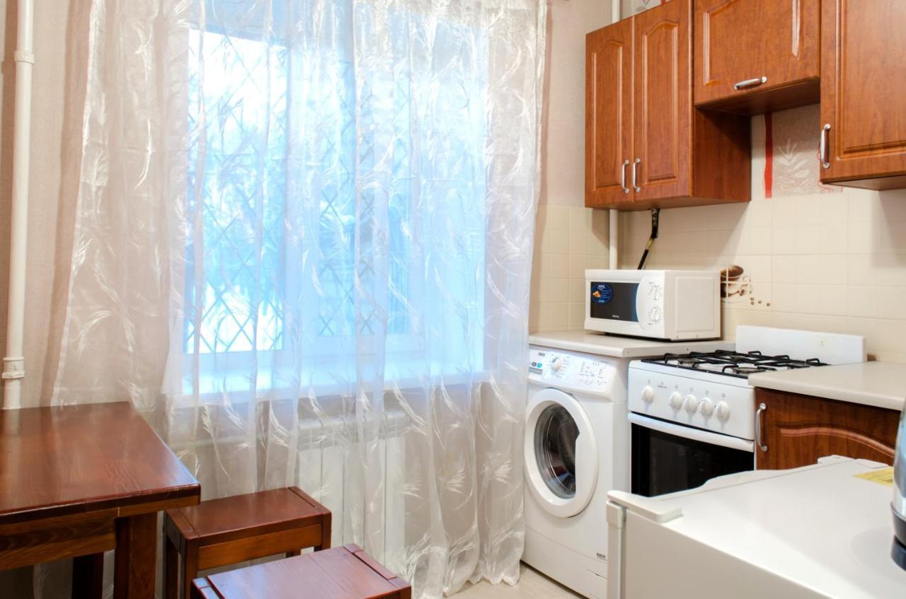 Botanical Garden Area Apartment Kharkiv Exterior photo
