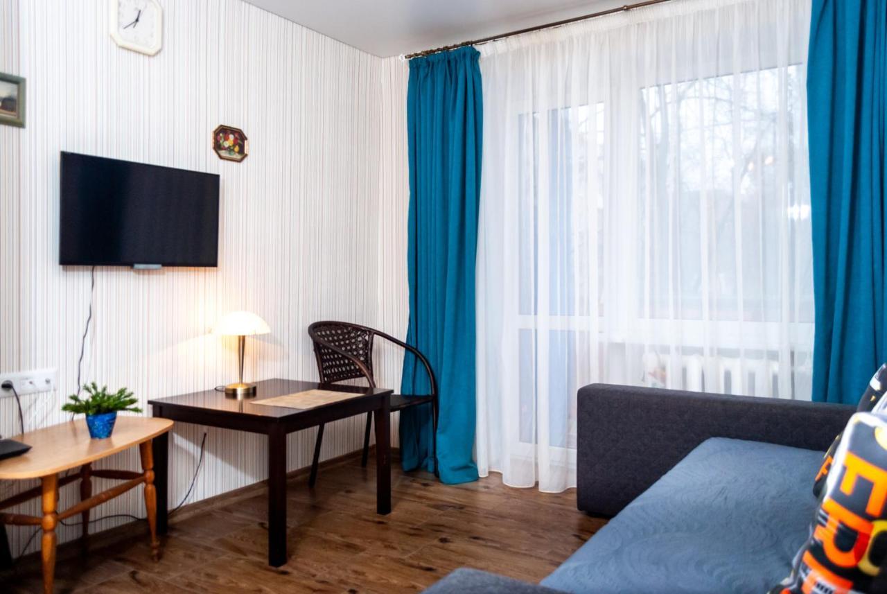 Botanical Garden Area Apartment Kharkiv Exterior photo