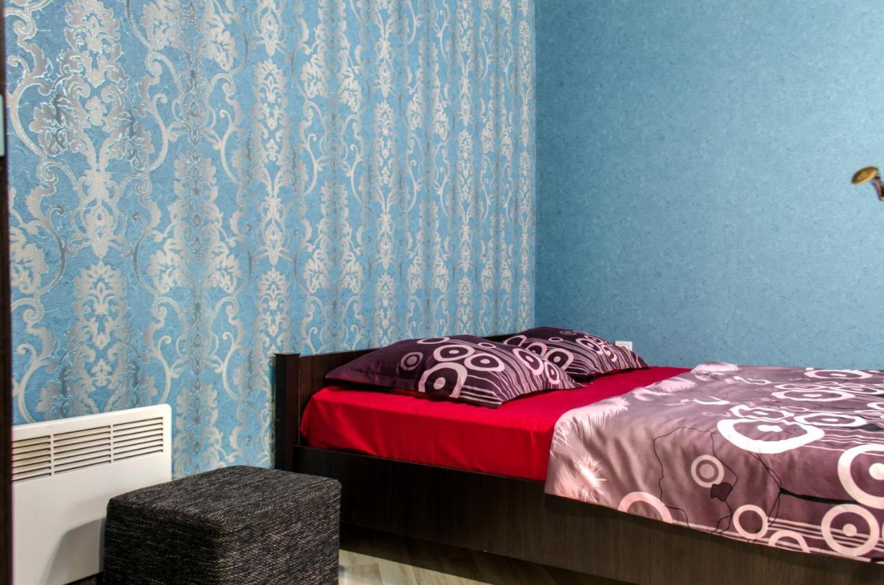 Botanical Garden Area Apartment Kharkiv Exterior photo