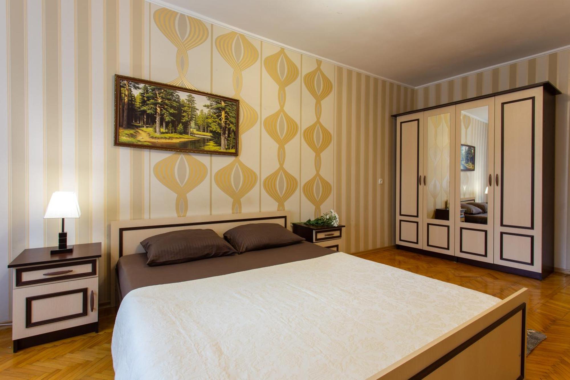 Botanical Garden Area Apartment Kharkiv Exterior photo