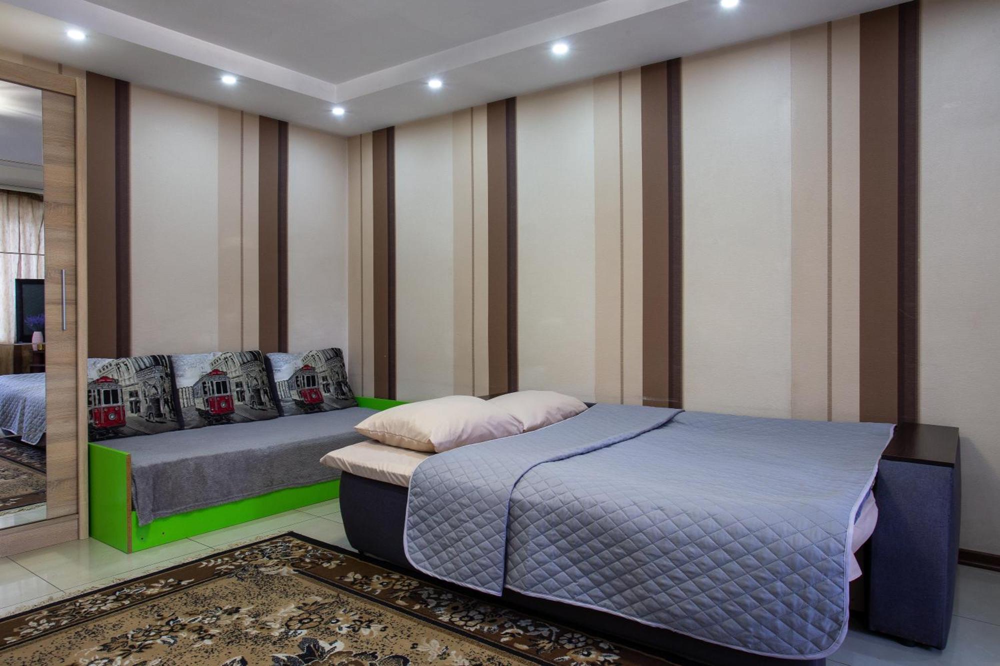 Botanical Garden Area Apartment Kharkiv Exterior photo